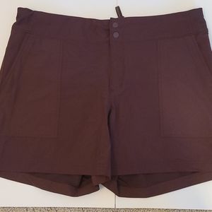 REI Co op Regular fit shorts